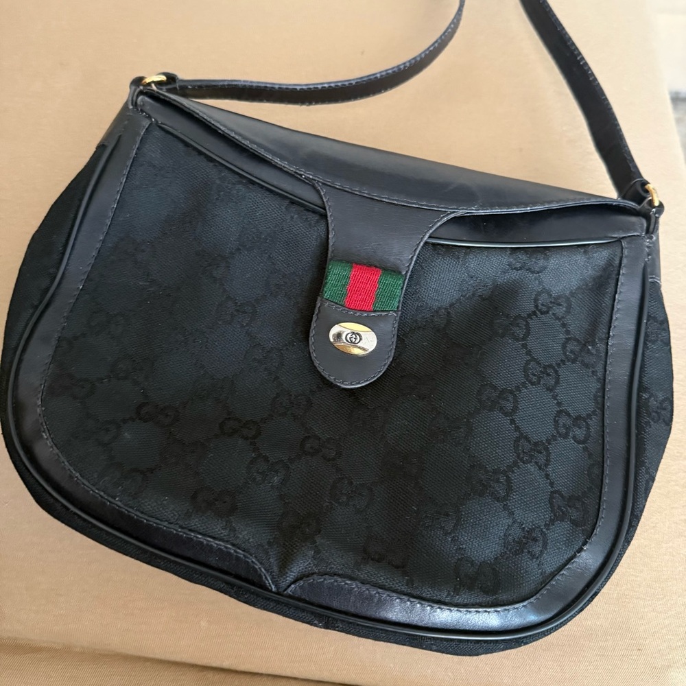 Gucci Black Crossbody Bag with Signature Stripe